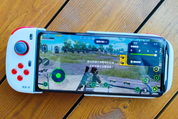 OPPO C1独角兽游戏手柄上手：线性马达振感+蓝牙5.0即连即玩