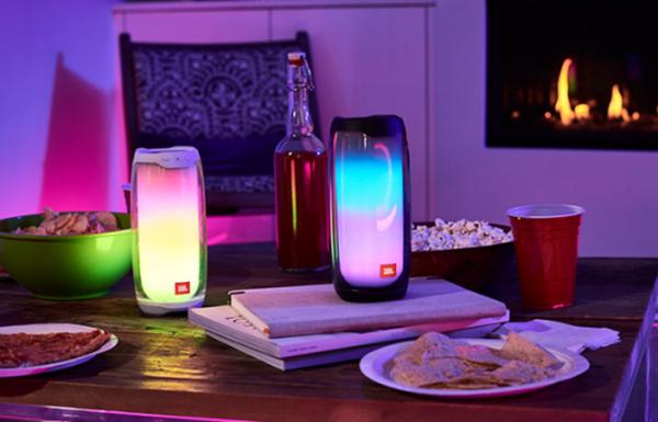 神仙级光效！派对聚会神器JBL PULSE4音乐脉动四代便 携式音箱仅1838元