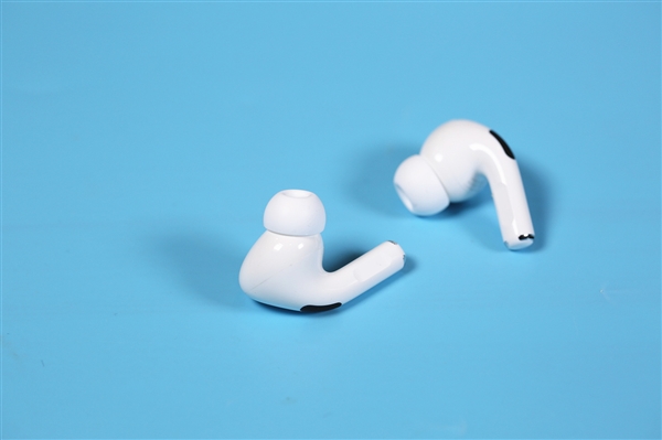 史上最无用的苹果配件？让AirPods变EarPods