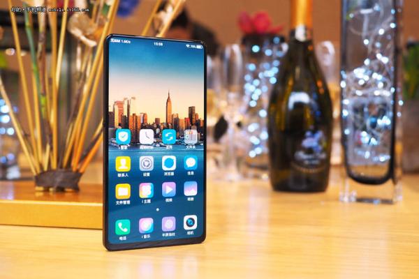 影像性能再突破？vivo将发布第三代APEX概念机
