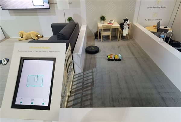 Trifo Lucy AI扫地机器人首秀：独具彩色高清室内建图