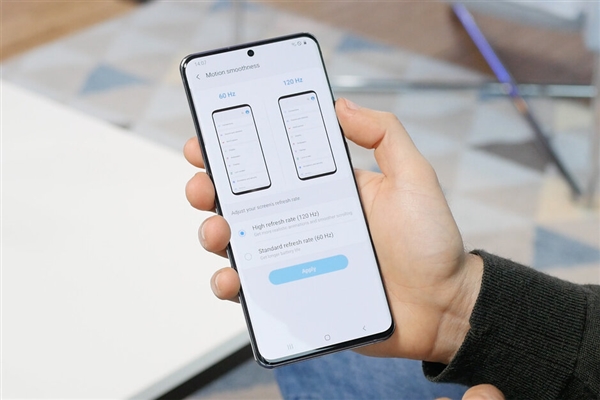 三星Galaxy S20 Ultra续航测试：120Hz下使用时长锐减近20%