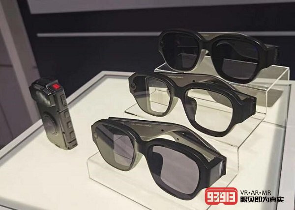 酷派发布首款超轻薄无线AR眼镜 售价2999元