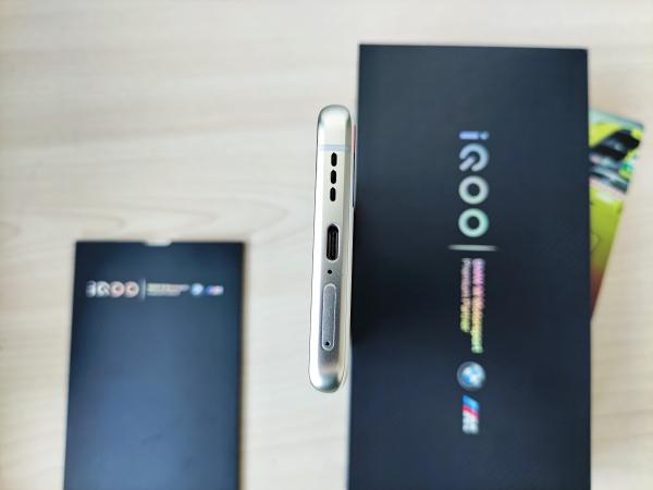 宝马M信仰加持 iQOO 5 Pro传奇版图赏