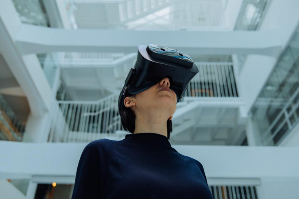 芬兰VR头显厂商Varjo宣布旗下企业级头显均已支持OpenXR 1.0标准