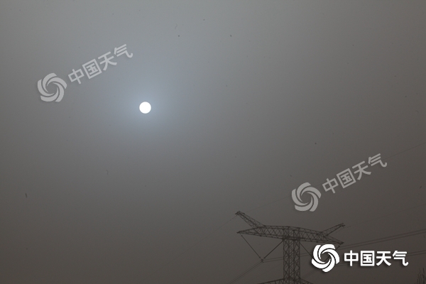沙尘将南下 长江中下游雨势增强局地暴雨