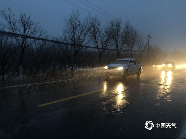 北京雨雪仍在持续！延庆等地已现积雪