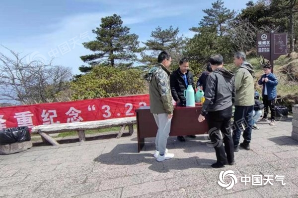 世界气象日之际 黄山气象管理处开展景区系列宣讲科普活动