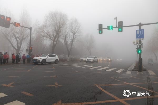 大雾锁城！吉林部分地区能见度不足50米