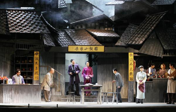 新版抗战话剧《雾重庆》在渝首演