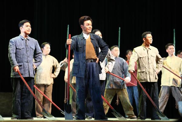 豫剧《焦裕禄》在京上演