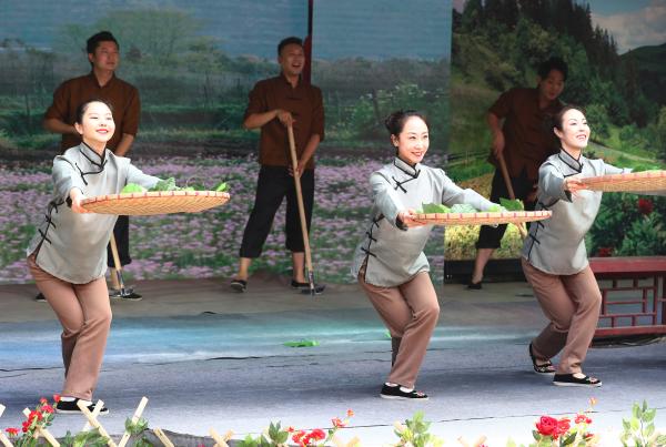 炎夏登场 民俗博物馆里话“小满”