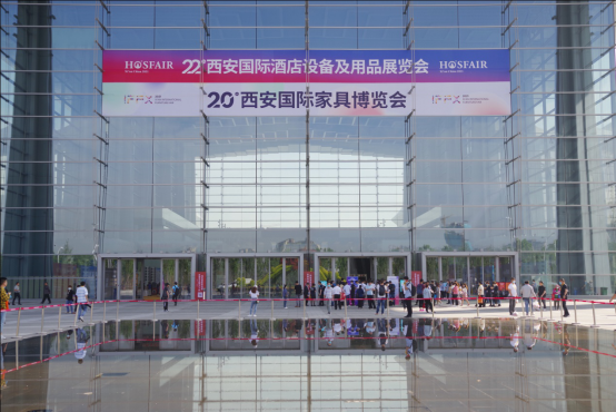 第22届西安酒店用品展精彩不断 行业手艺人技艺精湛引关注