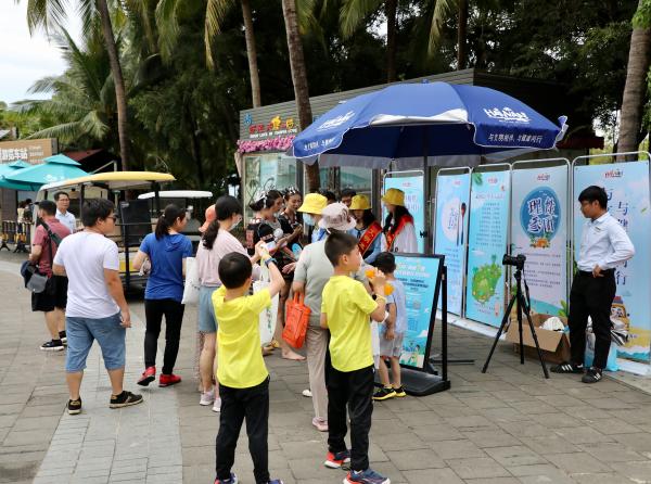 “与文明相伴 与健康同行” 海南“五一”文明旅游成风景线