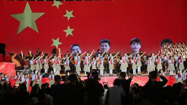 第27届三门峡黄河文化旅游节·第8届中国特色商品博览交易会开幕
