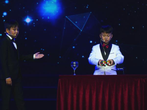 陕西省第二届少儿魔术展演：童心向党，用魔术编织缤纷梦想