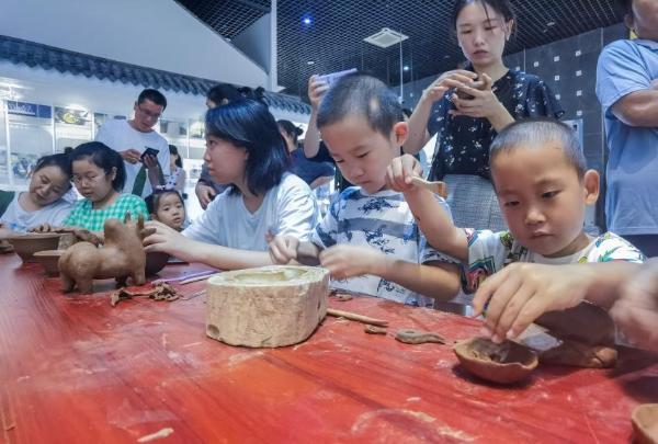 寻根非遗，让心回家：陕西渭南邀“非遗体验官”来寻根