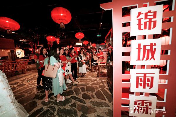 沉浸式游戏剧场《锦城雨霖铃》再现古时锦城音乐之都