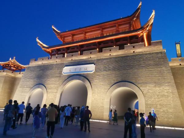 中国—东盟文化论坛部分嘉宾走进南宁和大新开展技术考察，领略壮乡之美