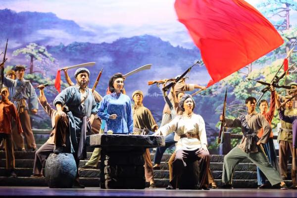 歌剧《江姐》即将在北京上演 唱响张桂梅最爱的《红梅赞》