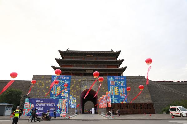 缤纷童趣 手塑青春——2021第四届中国青少年雕塑大展亮相大同