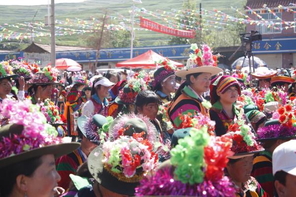 第十八届西北五省（区） “花儿”演唱会开演