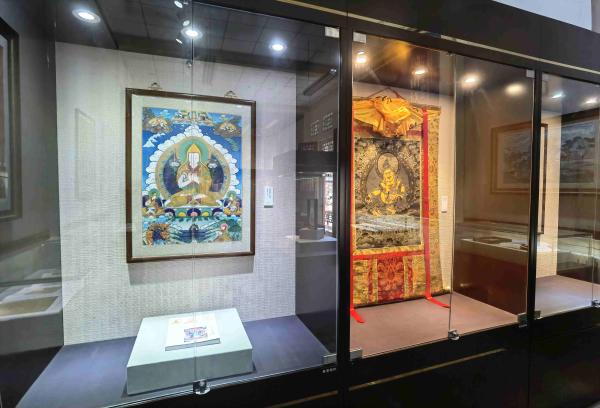 “隔山对话——唐卡艺术精品展” 在北京紫竹院行宫展出