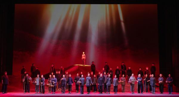 国家大剧院版经典民族歌剧《党的女儿》 再现共产党员坚定信仰之光