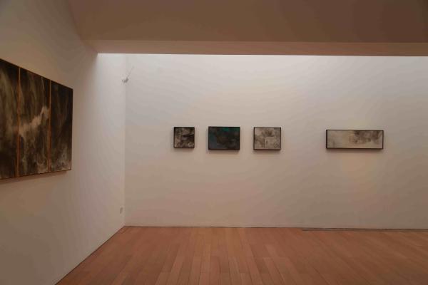 延月梳风｜丘挺作品展于苏州博物馆开展，以绘画与建筑、园林对话