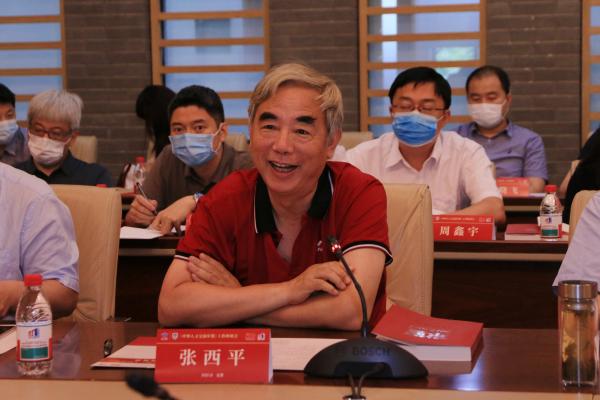 做好《中外人文交流年鉴》工作，讲好中国故事