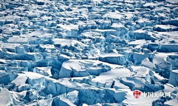 全球变暖南极冰盖加速融化 海平面上升速度比25年前快3倍