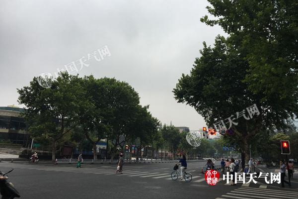 江苏今夜到明天迎较强降雨 南京徐州等局地有暴雨