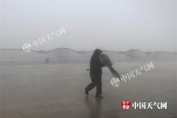 江苏发布今年首个台风橙色预警 苏州等6地有大暴雨