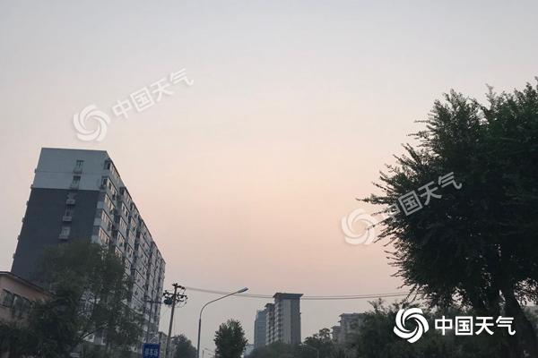 北京今迎小雨或影响晚高峰 明天山区有阵雨