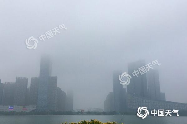 安徽迎冷空气平均气温下降5-7℃ 合肥滁州等地有强降雨