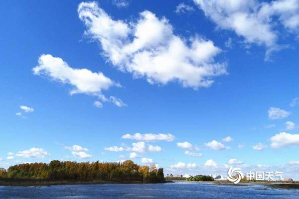 哈尔滨：太阳岛湿地之秋美如画