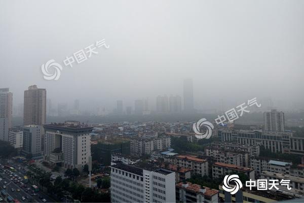 广西桂林等5市局部将有大到暴雨 明后天全区降温4-6℃
