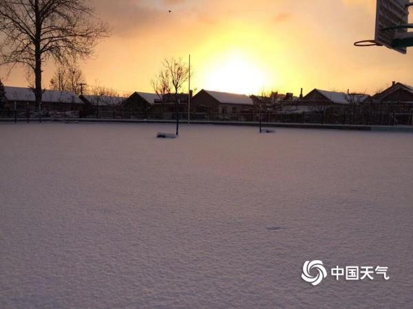 “雪窝”烟台雪景醉人