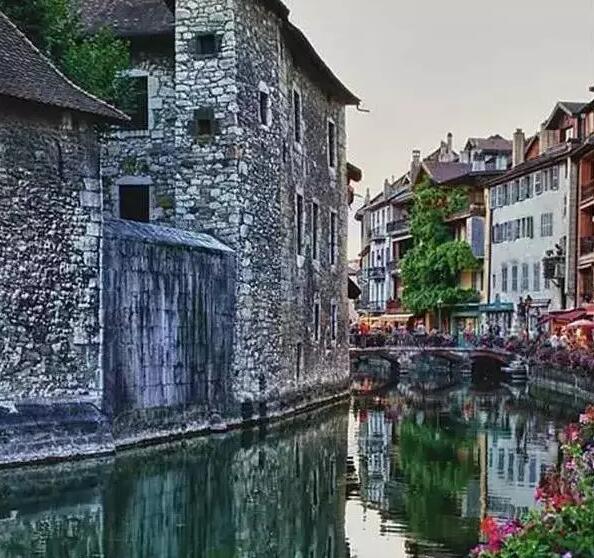 法国安纳西小镇攻略，一起邂逅阿尔卑斯山区的童话小镇