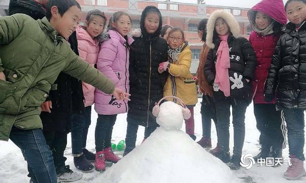 重庆演绎：南方的雪人
