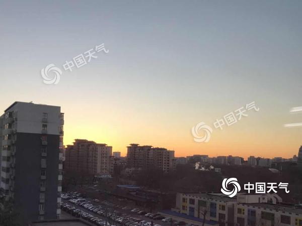 北京北风强劲添寒冷最高3℃ 明天气温回升宜外出