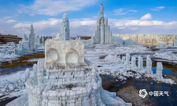 哈尔滨：残留的冰雪大世界 世界末日的震撼美