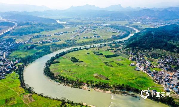 湖南：新宁崀山八角寨美景如画