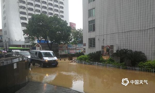 福建三明降水量破历史纪录 城区内涝严重