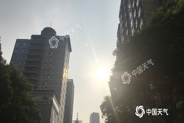 要凉快了！今起重庆迎降雨降温 “超长待机”高温天将结束