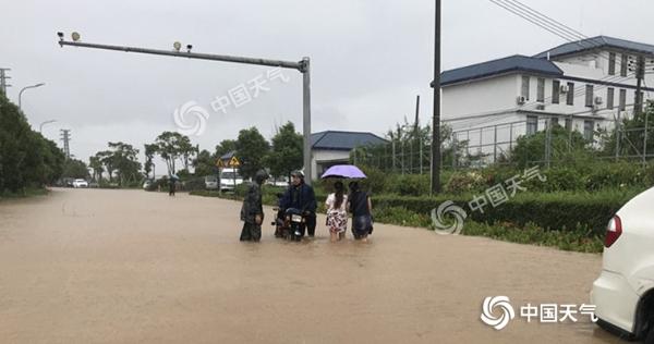不能松懈！台风“韦帕”影响虽减弱 广东今明局地仍有暴雨