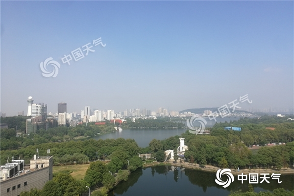 湖北“秋老虎”再发威 周日起多地将遭高温侵袭