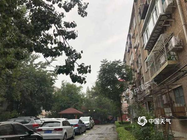 中秋小长假开启 北方降雨送秋凉南方“高烧”不退
