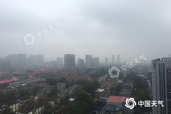 河北大雾天气影响交通 周末气温触底反弹重回20℃-资讯-中国天气网
