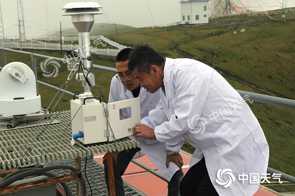 问道苍穹再远行——记瓦里关中国大气本底基准观象台成立25周年